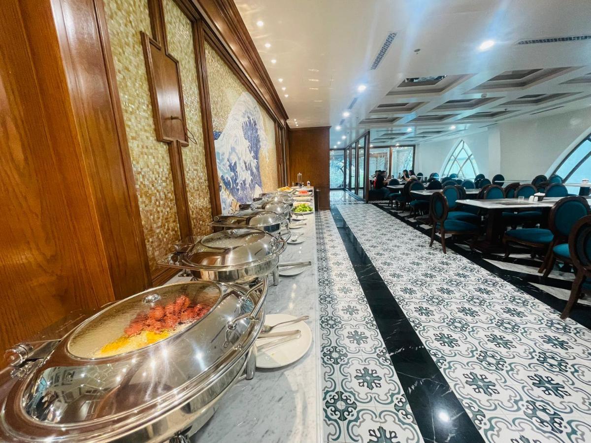 Imperial Boat Hotel Hai Phong Exterior foto